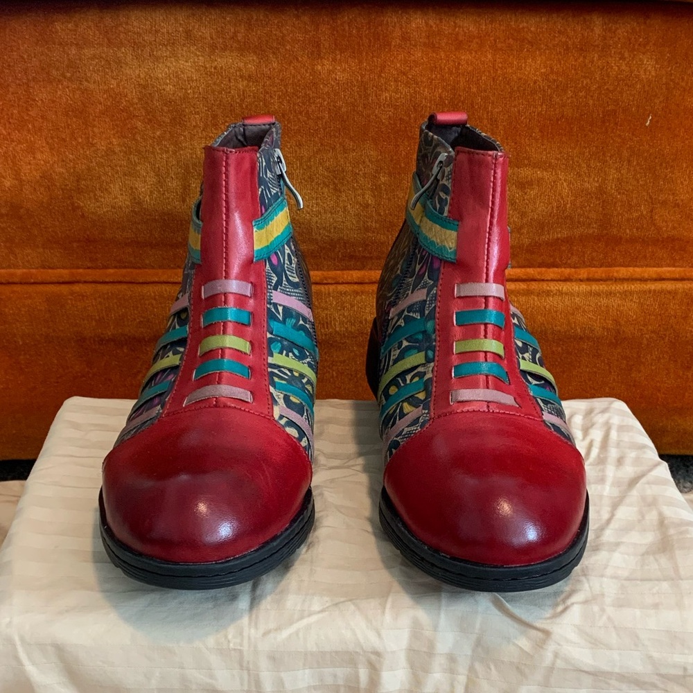 Socofy Printed and Striped Leather Boots